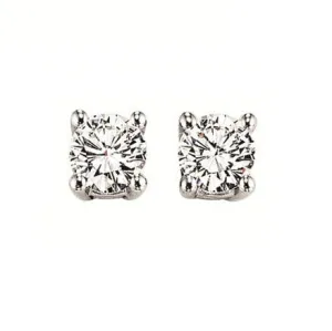 3/4 Ct TW Diamond Stud Earrings