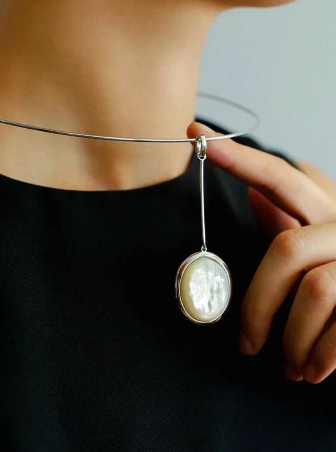 925 Silver Minimalist White Mother of Pearl Pendant Collar