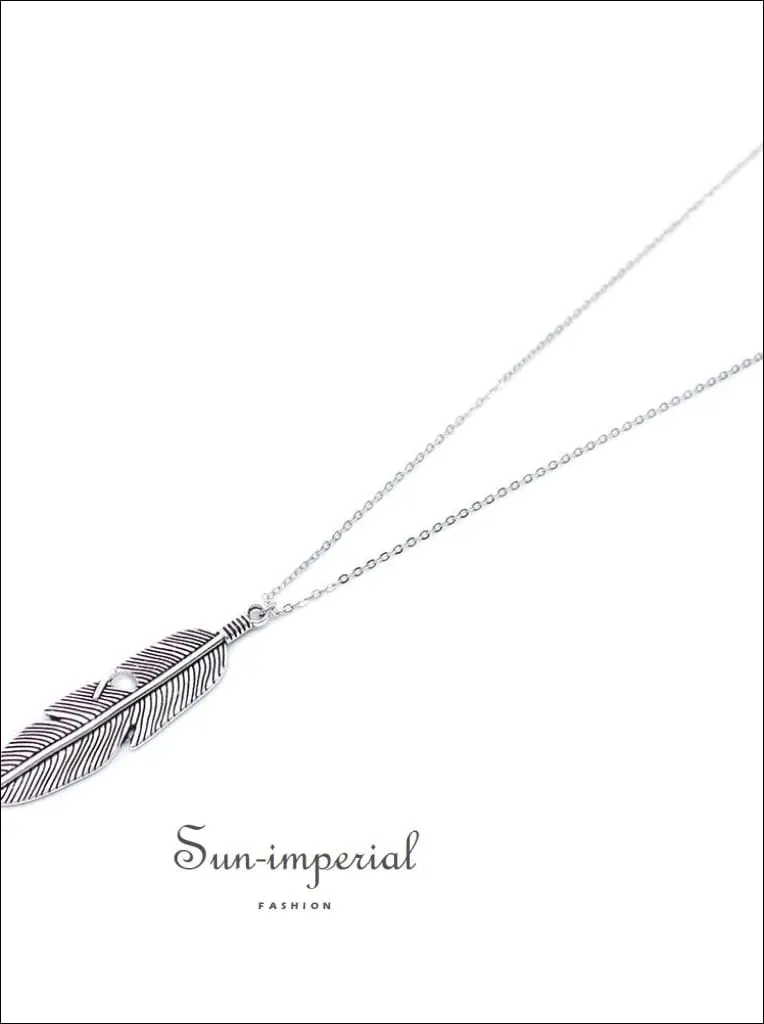 Classic Feather Pendant Necklace Long Chain Statement Necklace for Women