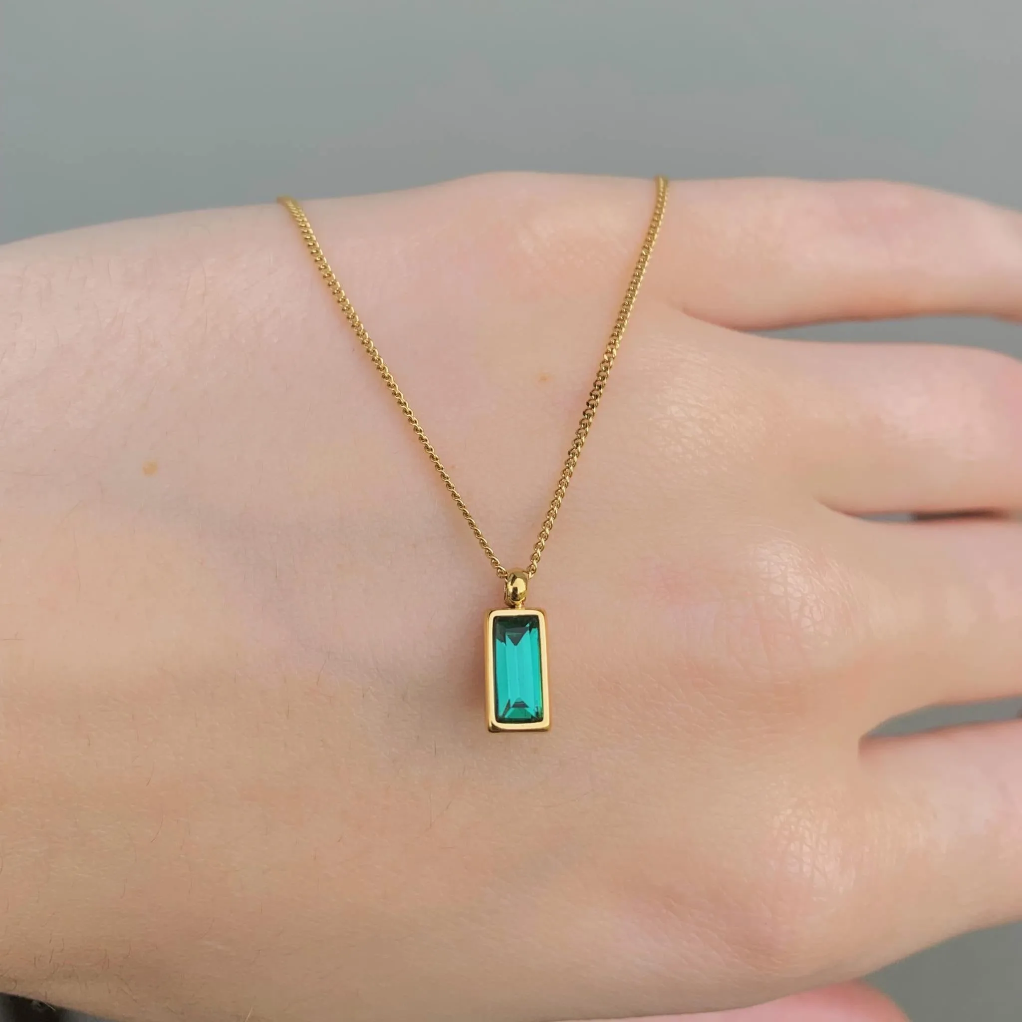 Dainty Gold and Emerald Green Necklace