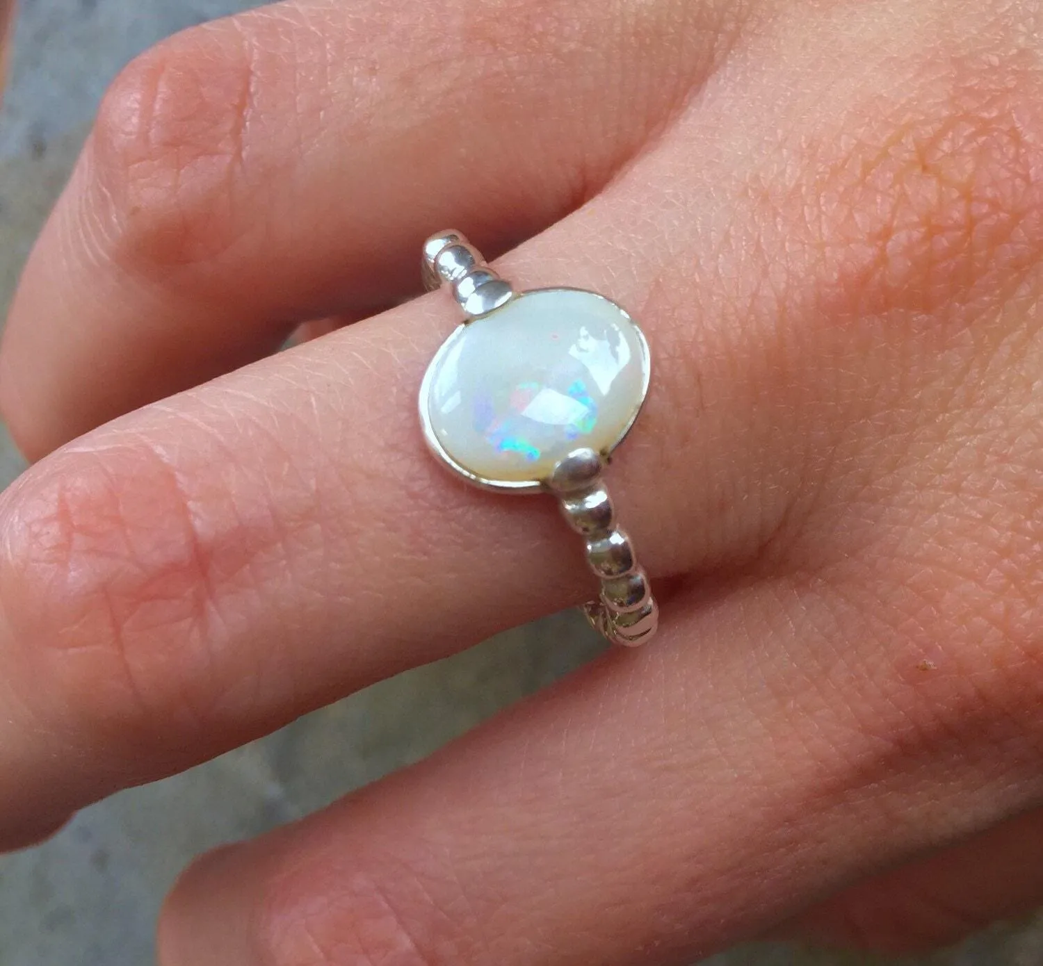 Natural Opal Ring - White Vintage Ring - Silver Bubble Band