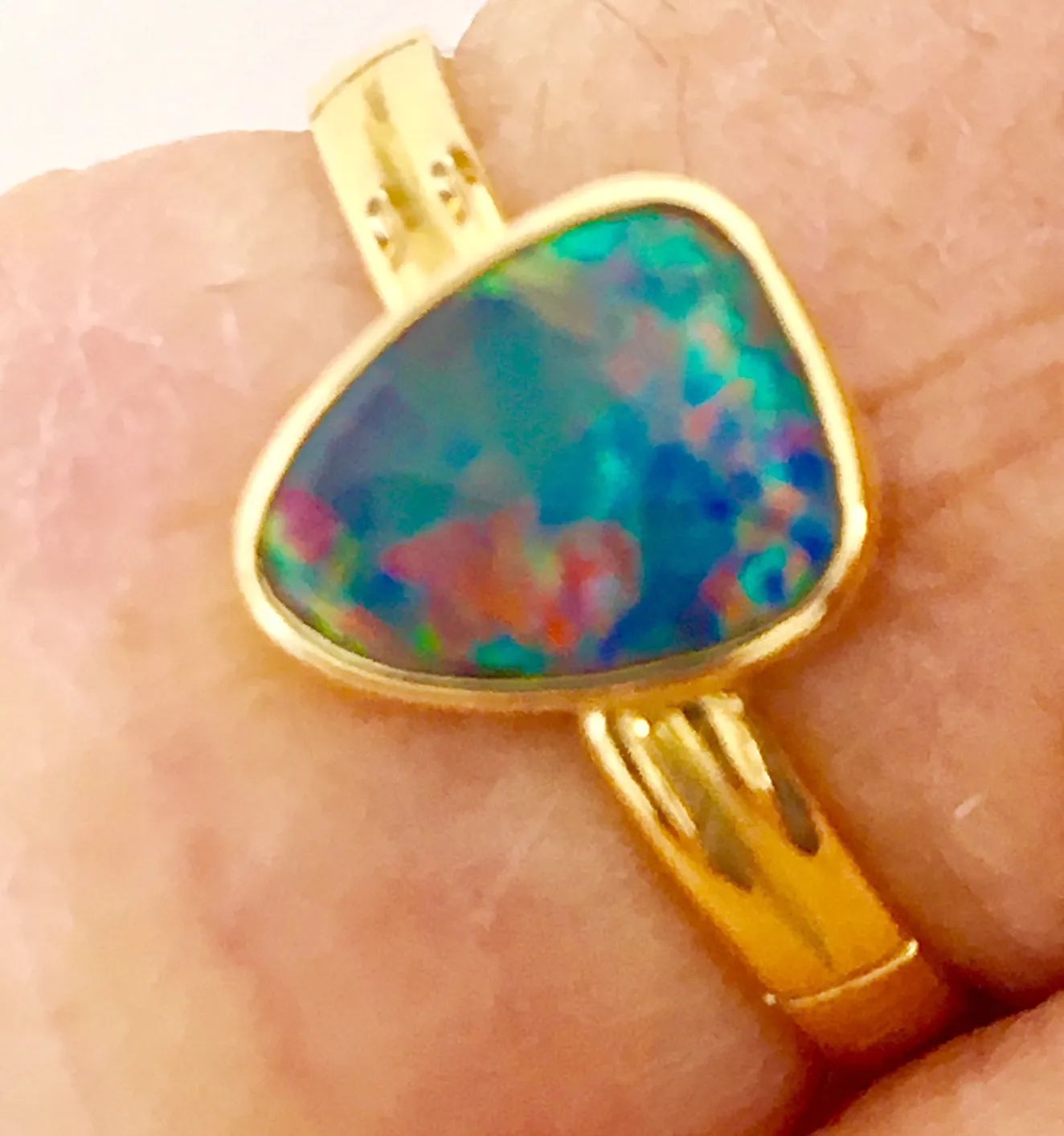 Red  Multi Coloured solid  boulder opal from Quilpie , 18K Ring