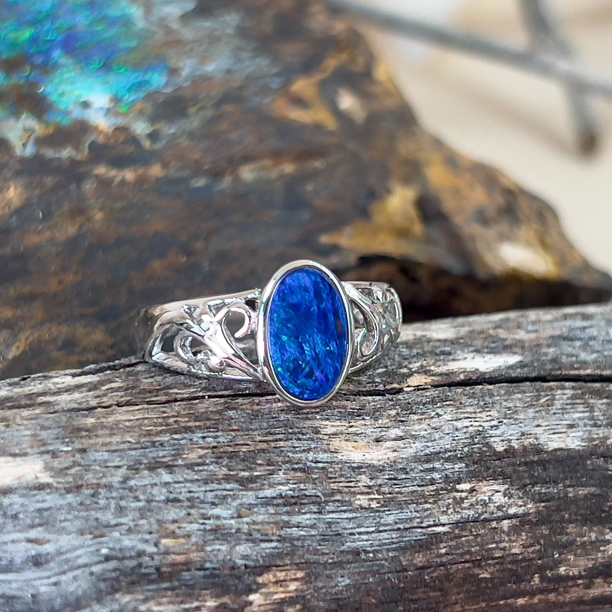 Sterling Silver Blue Opal doublet pattern band