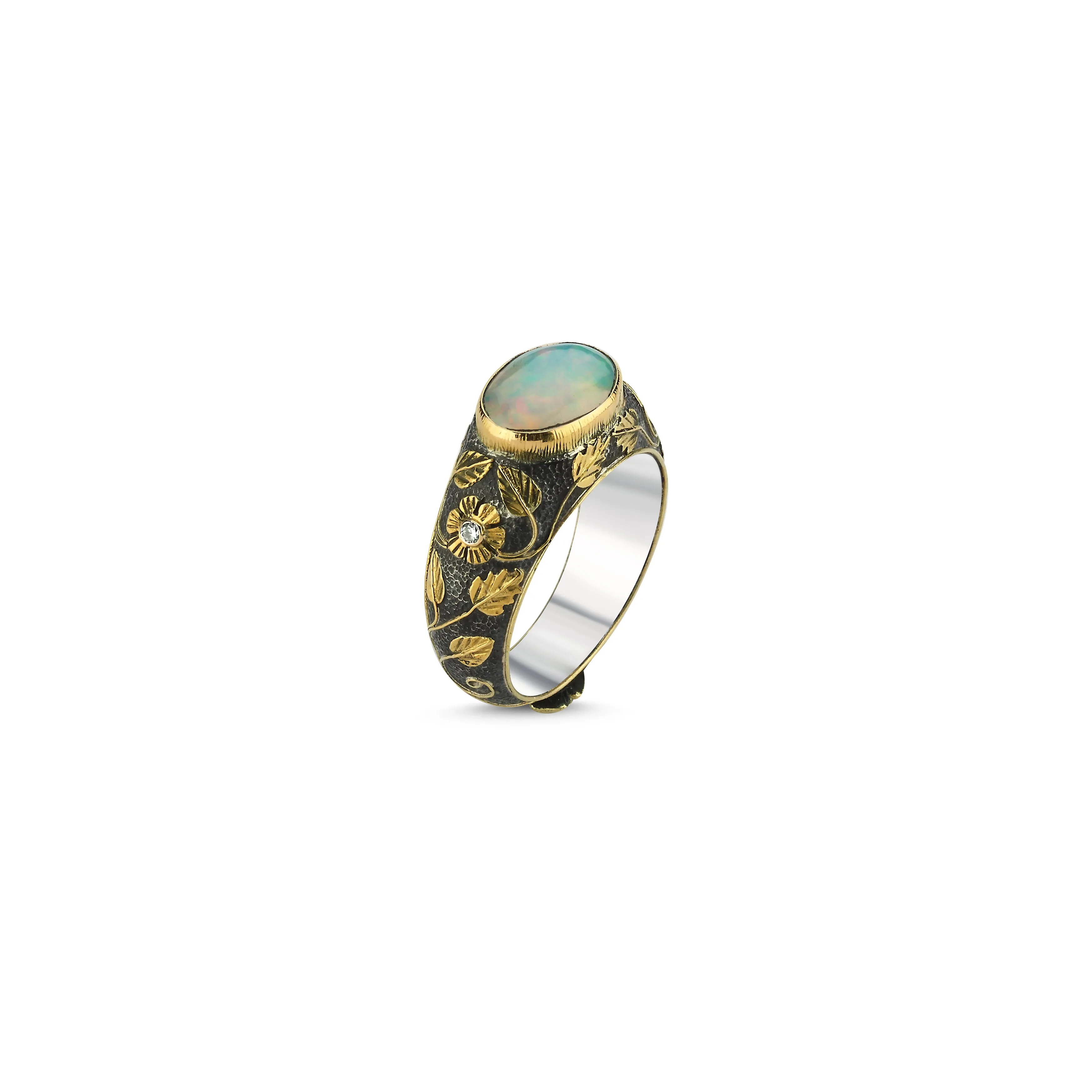 VALLETTA PRIMROSE TENDRIL OVAL OPAL RING